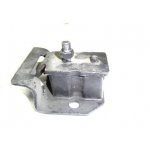 Front engine mounting8-94223-674-3